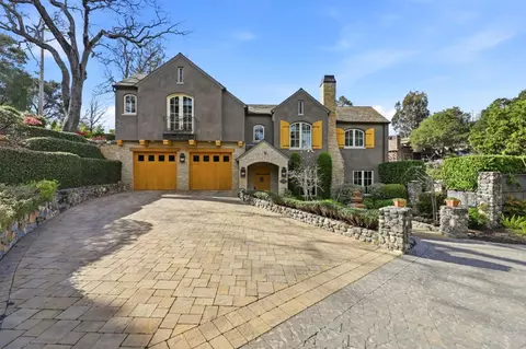 90 Reservoir Rd, Los Gatos, CA 95030