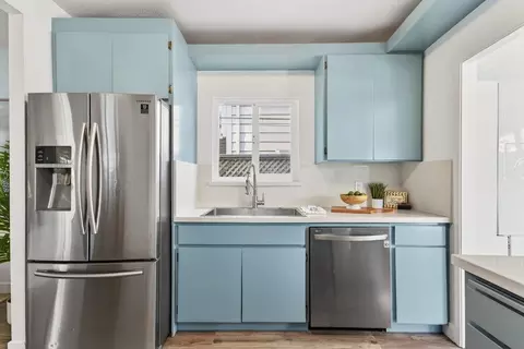 Kitchen - 318 Park Ave, Capitola, CA 95010 photo 6 of 7