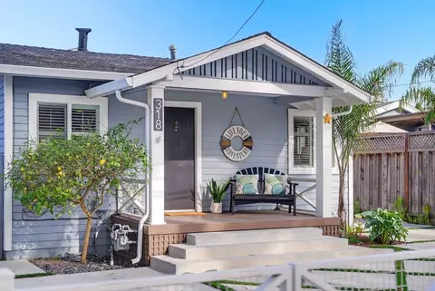 Exterior - 318 Park Ave, Capitola, CA 95010 photo 5 of 9