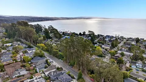 View/Area - 318 Park Ave, Capitola, CA 95010 photo 1 of 7