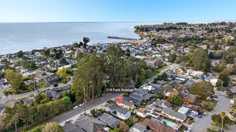 View/Area - 318 Park Ave, Capitola, CA 95010 photo 2 of 7