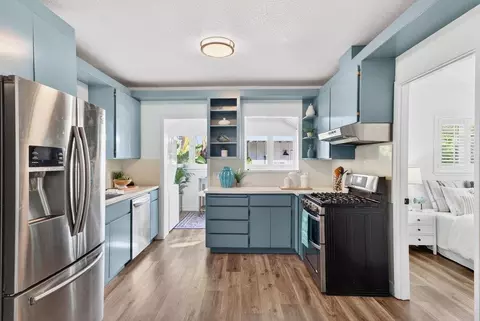 Kitchen - 318 Park Ave, Capitola, CA 95010 photo 5 of 7