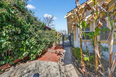 Exterior - 7429 Alexander St, Gilroy, CA 95020 photo 8 of 11