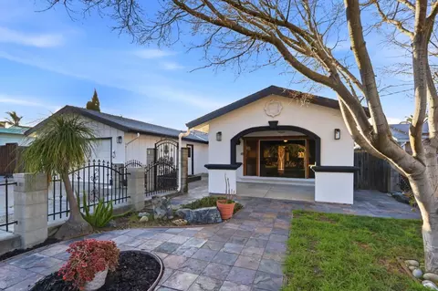 3561 Story Rd, San Jose, CA 95127