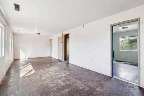 Living - 483 Heathcliff Dr, Pacifica, CA 94044 photo 1 of 6