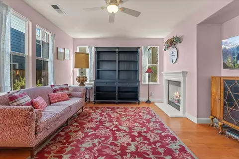Living - 704 Tennyson Dr, Gilroy, CA 95020 photo 1 of 3