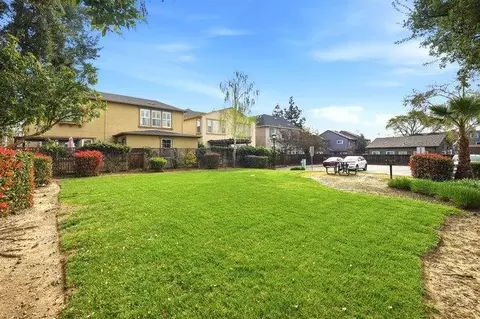 Exterior - 735 Painter Ct, Gilroy, CA 95020 photo 5 of 10
