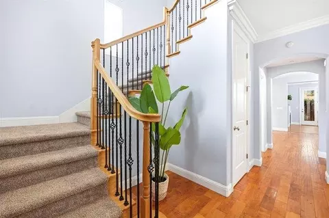 Entry Way - 735 Painter Ct, Gilroy, CA 95020 photo 2 of 3