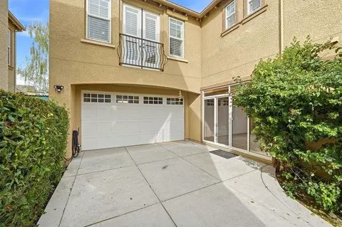 Exterior - 735 Painter Ct, Gilroy, CA 95020 photo 9 of 10