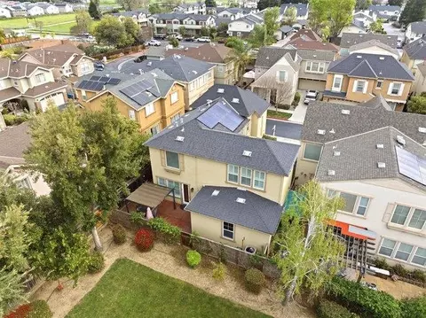 View/Area - 735 Painter Ct, Gilroy, CA 95020 photo 3 of 3