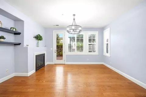 Living - 735 Painter Ct, Gilroy, CA 95020 photo 3 of 3