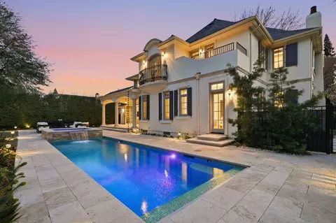 1501 Bryant St, Palo Alto, CA 94301