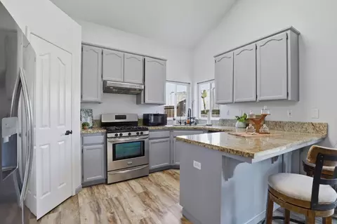 2191 Spruce Dr, Hollister, CA 95023