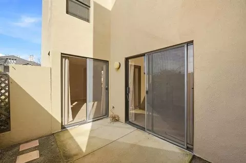 Exterior - 1067 Padre Dr 2, Salinas, CA 93901 photo 2 of 5