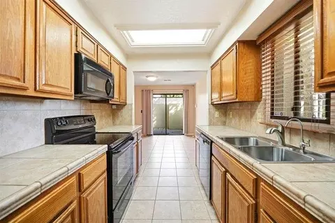 Kitchen - 1067 Padre Dr 2, Salinas, CA 93901 photo 1 of 1