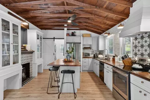 Kitchen - 125 Shadowbrook Rd, Ben Lomond, CA 95005 photo 5 of 9