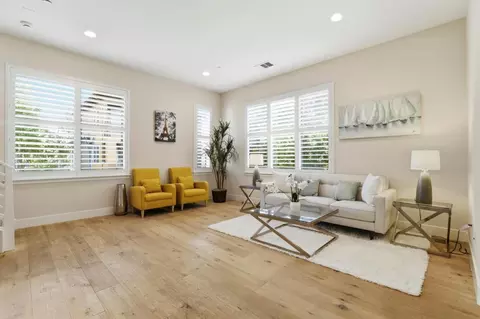 Living - 287 Odyssey Ln, Milpitas, CA 95035 photo 2 of 2