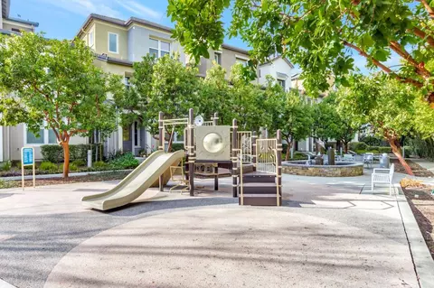 Exterior - 287 Odyssey Ln, Milpitas, CA 95035 photo 11 of 16