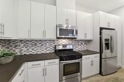 Kitchen - 287 Odyssey Ln, Milpitas, CA 95035 photo 2 of 3