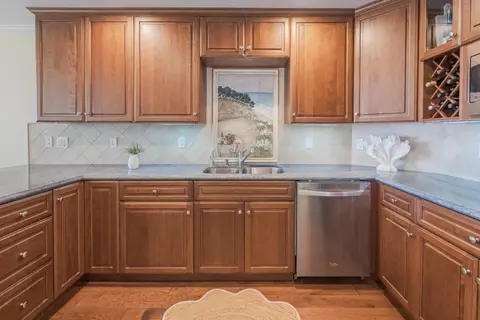 Kitchen - 60 Seascape Resort Dr, Aptos, CA 95003 photo 2 of 3