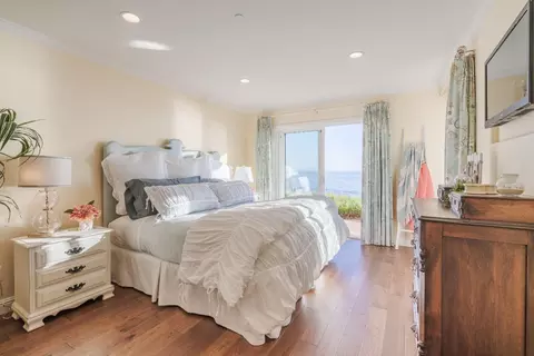 Bedroom - 60 Seascape Resort Dr, Aptos, CA 95003 photo 1 of 5
