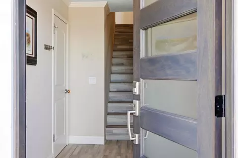 Entry Way - 701 Archer St, Monterey, CA 93940 photo 2 of 4