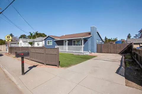 24 Amesti Rd, Watsonville, CA 95076