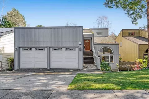 334 Lee Street St, Santa Cruz, CA 95060