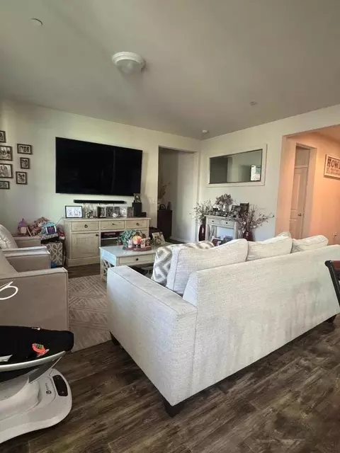 638 Robledo Dr, Soledad, CA 93960 photo 4