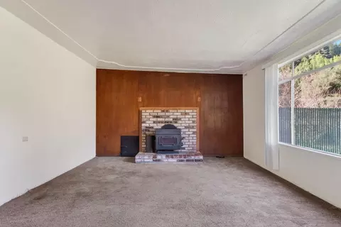 Living - 171 Arden Ave, Ben Lomond, CA 95005 photo 2 of 4