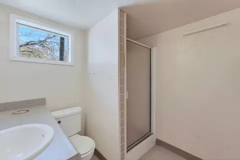 Bath - 171 Arden Ave, Ben Lomond, CA 95005 photo 1 of 2