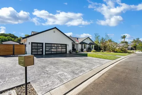 Exterior - 1220 S Ridgemark Dr, Hollister, CA 95023 photo 3 of 40