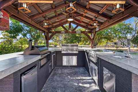 Kitchen - 1220 S Ridgemark Dr, Hollister, CA 95023 photo 8 of 10