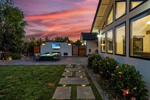 Exterior - 1220 S Ridgemark Dr, Hollister, CA 95023 photo 32 of 40