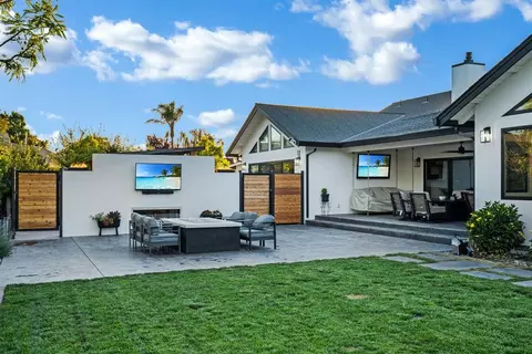 Exterior - 1220 S Ridgemark Dr, Hollister, CA 95023 photo 26 of 40