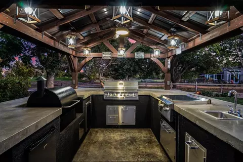 Kitchen - 1220 S Ridgemark Dr, Hollister, CA 95023 photo 10 of 10