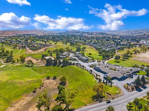 View/Area - 1220 S Ridgemark Dr, Hollister, CA 95023 photo 10 of 11
