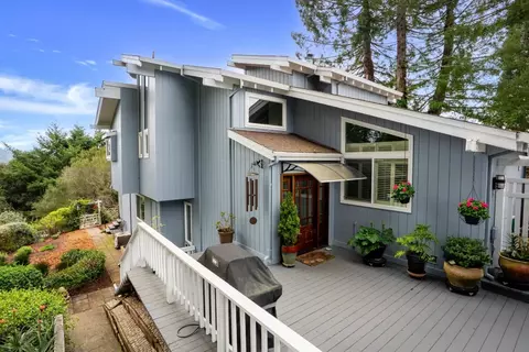 645 Skyward Dr, Aptos, CA 95003