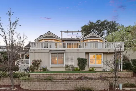22208 Quinterno Ct, Cupertino, CA 95014