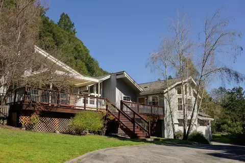 225 Nelson Rd, Scotts Valley, CA 95066