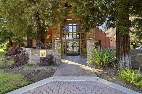 633 Teatree Ct, San Jose, CA 95128