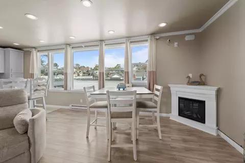 Dining - Park Pl, Capitola, CA 95010 photo 1 of 1