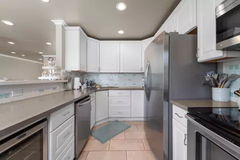Kitchen - Park Pl, Capitola, CA 95010 photo 10 of 11