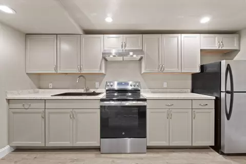 Kitchen - Park Pl, Capitola, CA 95010 photo 3 of 11