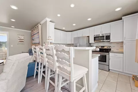 Kitchen - Park Pl, Capitola, CA 95010 photo 4 of 11