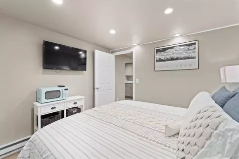 Bedroom - Park Pl, Capitola, CA 95010 photo 6 of 8