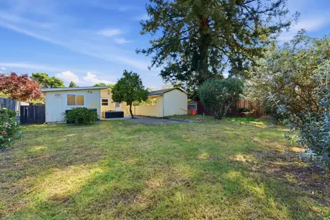 Exterior - 1761 44th Ave, Capitola, CA 95010 photo 5 of 9