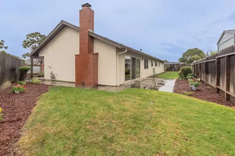 Exterior - 1130 Montecito Cir, Salinas, CA 93901 photo 7 of 7