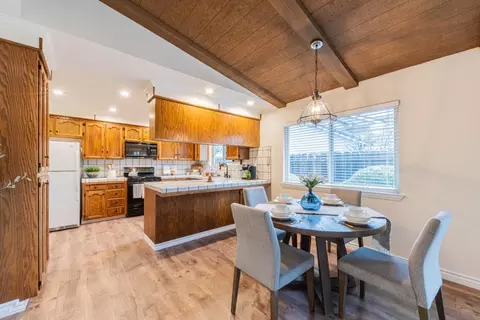 Dining - 1130 Montecito Cir, Salinas, CA 93901 photo 1 of 2