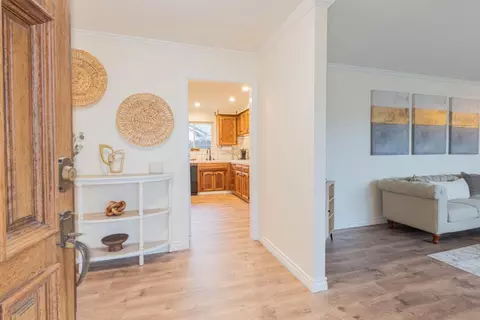 Entry Way - 1130 Montecito Cir, Salinas, CA 93901 photo 1 of 2